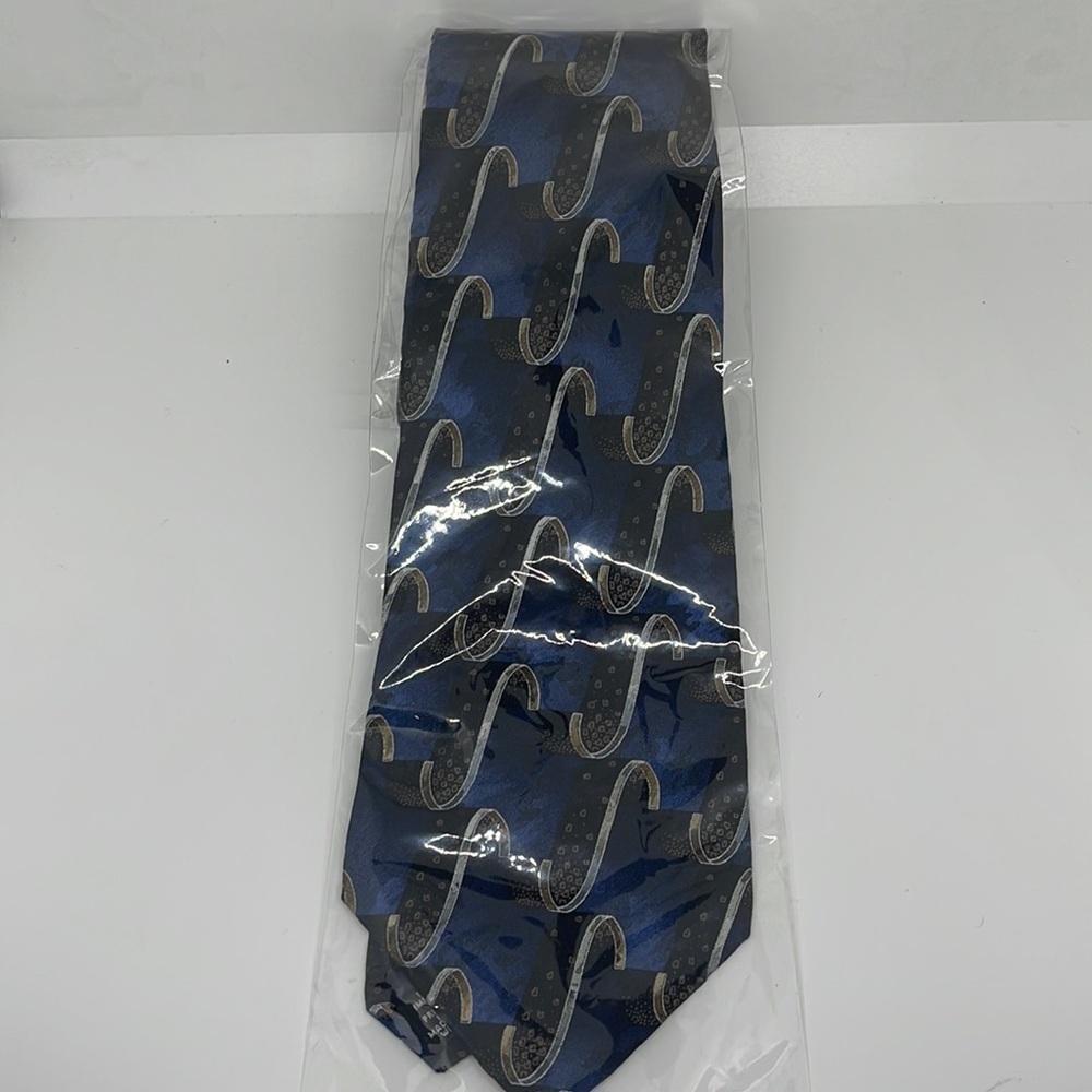 Villa Bugatti Necktie - Picture 6 of 7